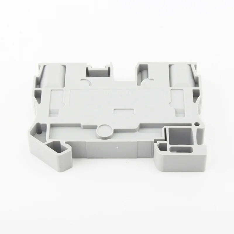 PT 10 သည် Din ရထားလမ်း Terminal Block ကိုဖြတ်၍ ကျွေးသည်။